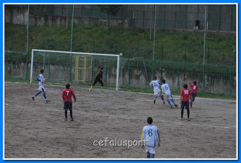 130126 Equipe 256_tn.jpg